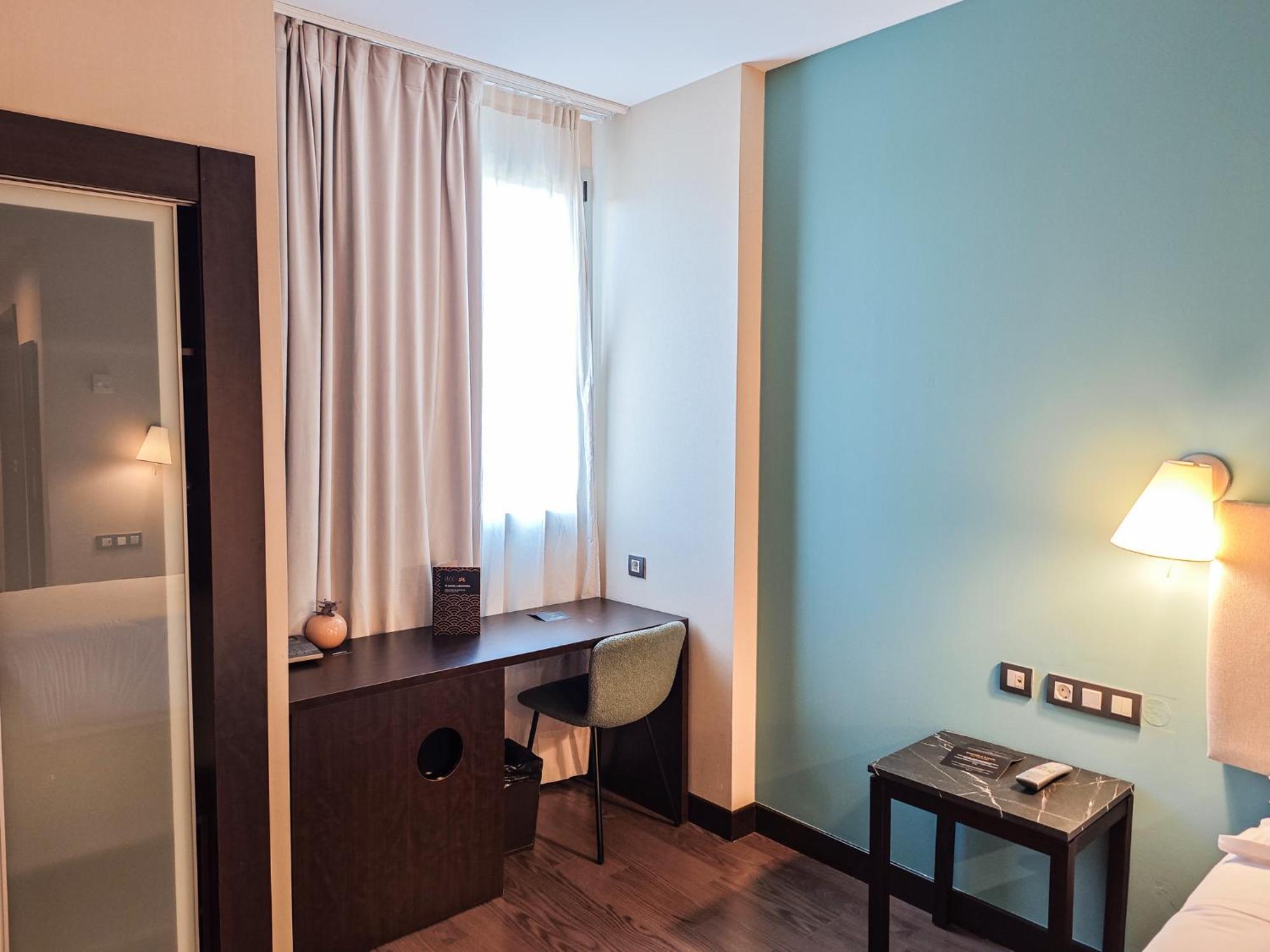 Azz Pamplona Norte Hotel Berriozar Kültér fotó